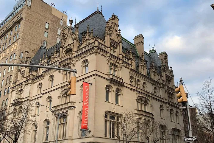 Gilded Age Glory: Unveiling Jewish Heritage on 5th Avenue