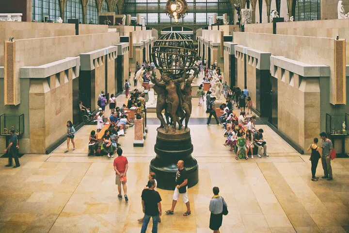 Musée d'Orsay: Unveiling Impressionist Masterpieces on a Private Journey