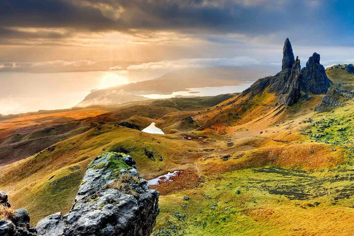 Unveiling Scotland's Majesty: A 6-Day Private Guided Adventure