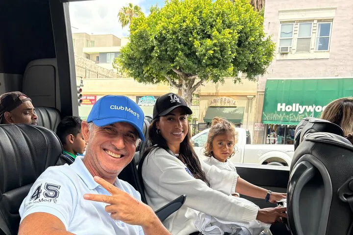 Private LA Tour by Open-Top Bus: See Celebrity Homes!