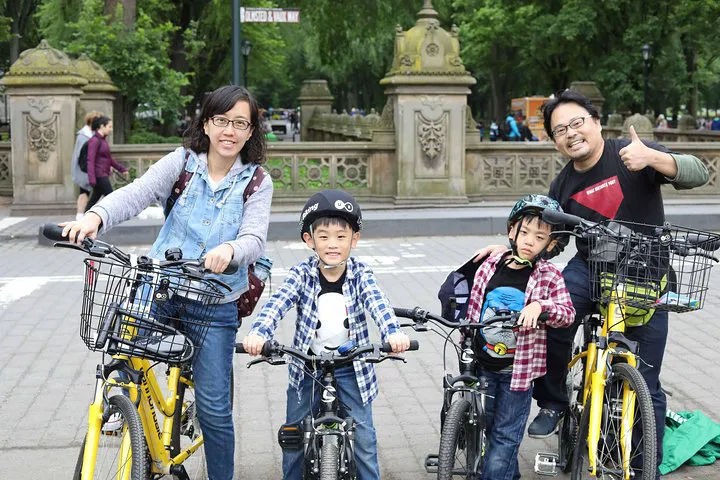 Central Park Bike Adventure: Explore NYC's Iconic Landmark