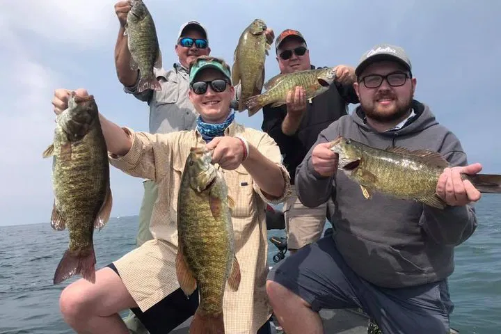 Cast Away on Lake Erie: Reel in Smallmouth Bass Bliss!