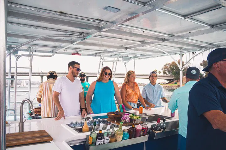 Luxury Catamaran Cruise: San Diego Bay Adventure with Cocktails!