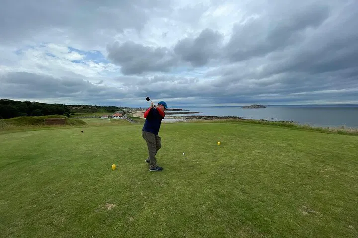 Luxury Golfing in Scotland: Tee Off on a Private Tour