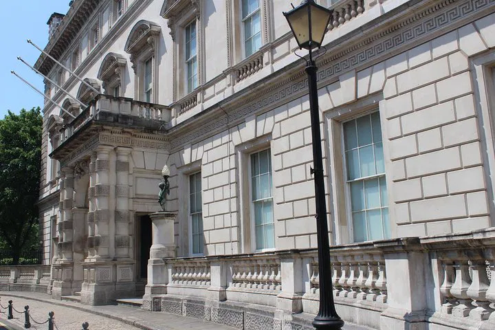 Step into Downton Abbey: A London Walking Tour Adventure