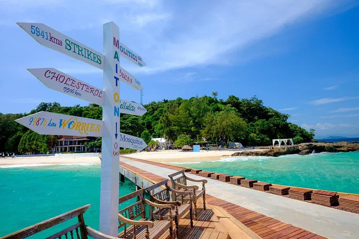 Phuket's Paradise Hop: Phi Phi, Khai & Maiton Island Speedboat Adventure!