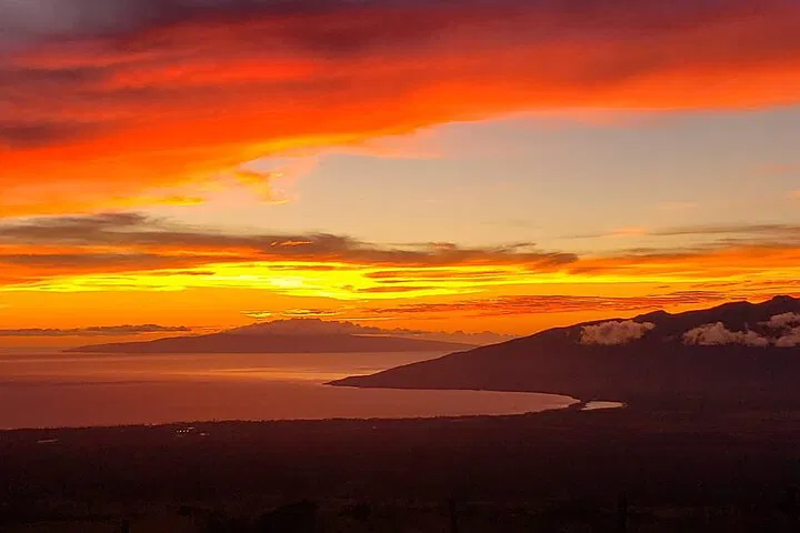 Haleakala Sunset & Stargazing: Maui's Ultimate Tour