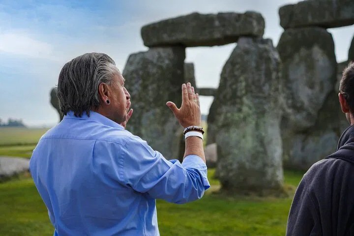 Stonehenge, Bath & Windsor Day Trip from London