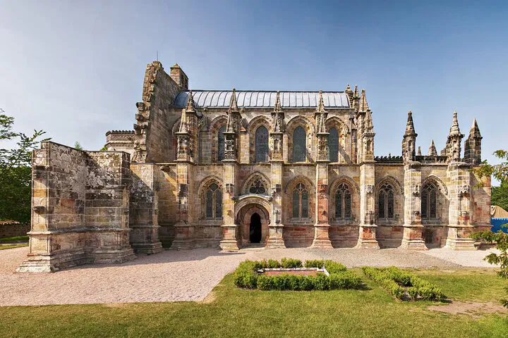 Rosslyn Chapel & Scottish Borders Private Tour