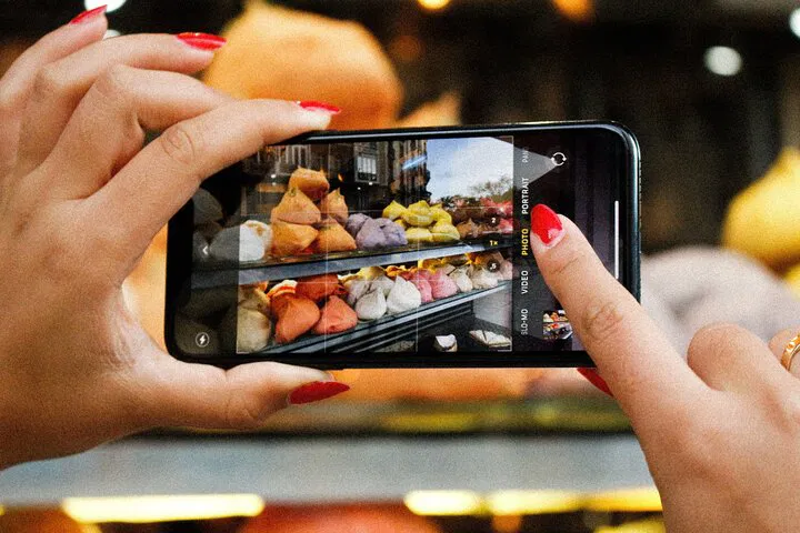 Paris Photography Tour: Capture Instagrammable Moments!