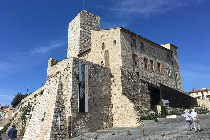 Cannes & Antibes Seaside Glamour: A Private Riviera Escape from Nice
