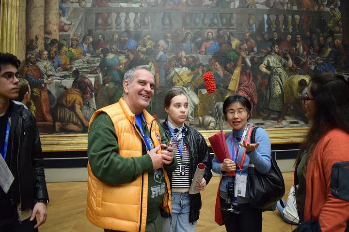 Unlock Louvre's Treasures: Guided Tour with Skip-the-Line Access