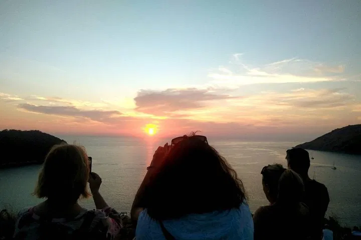 Phuket's Sunset Safari: Capture Paradise & Street Food Delights