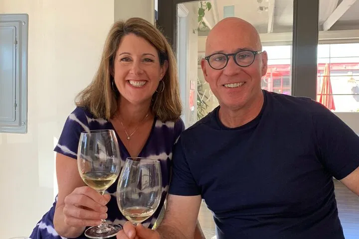 Savor Santa Barbara: Wine, Chocolate & History Walking Tour