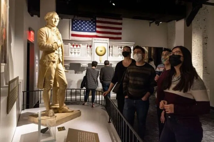 Manhattan's Marvels: Unveiling History on Foot & Soaring High at The Rise!