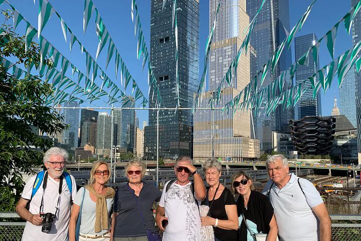Discover NYC's Secrets: A Personalized Walking Adventure