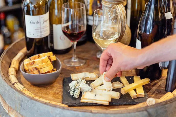 Le Marais Foodie Adventure: A Private Parisian Culinary Journey