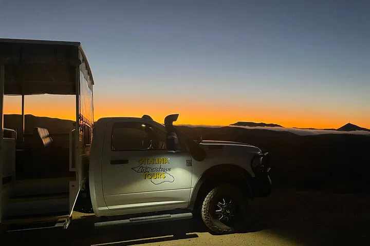 Catalina Sunset Summit Tour: Avalon's Best Views!