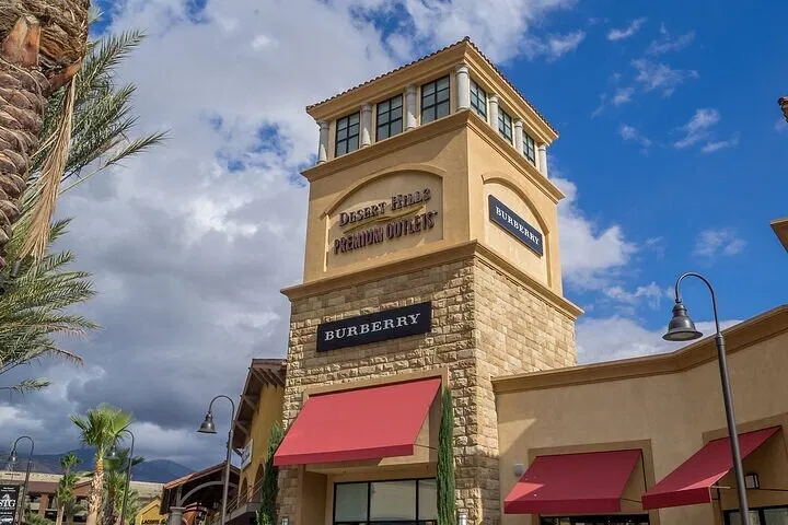 Luxury Shopping Spree: Palm Springs to Desert Hills Outlets