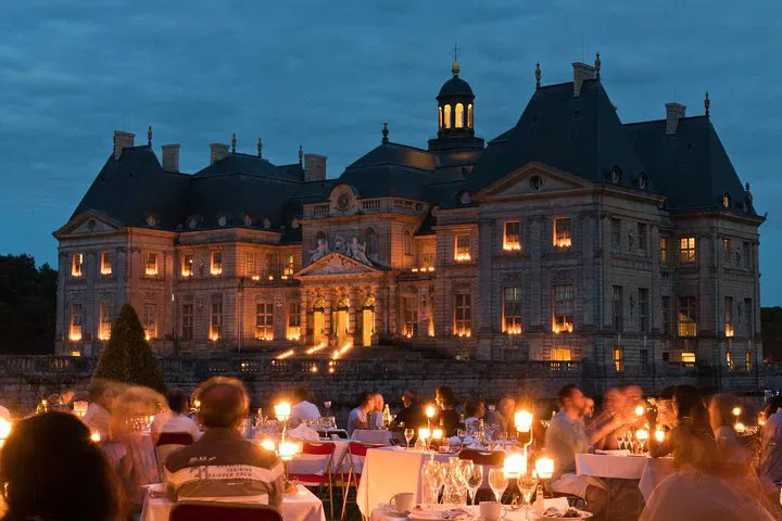 Paris Luxury: Vaux-le-Vicomte Chateau Evening Dining