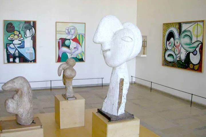 Picasso's Paris: Art Walk with Museum Expert