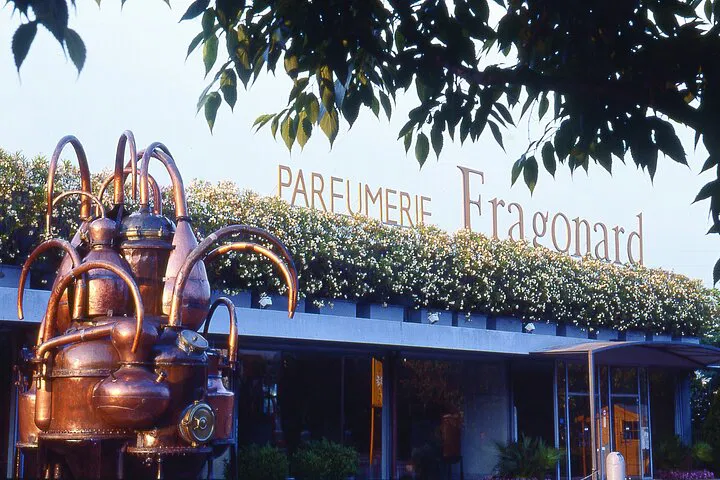 Riviera Charm: Wine, Scents & Scenic Views from Nice