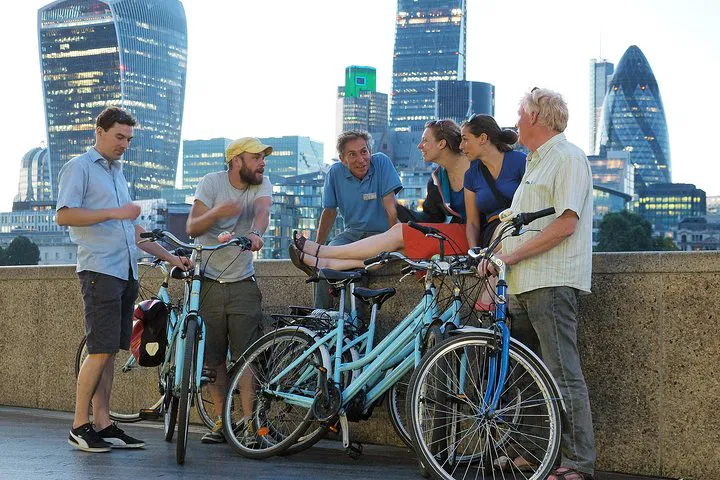 London Sunset Bike Tour: See City's Night Lights