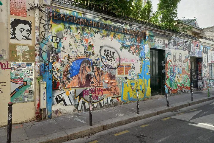 Parisian Chanson & Musical Journey: Stroll Through the Soundtrack of Legends