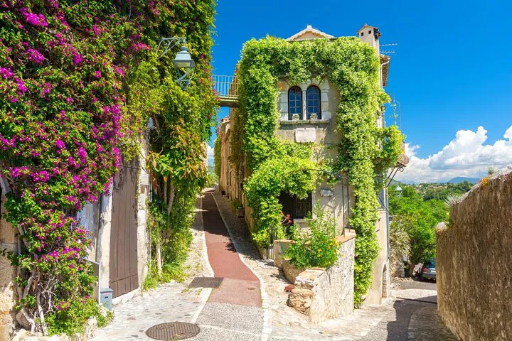 French Riviera Hilltop Villages Tour from Cannes