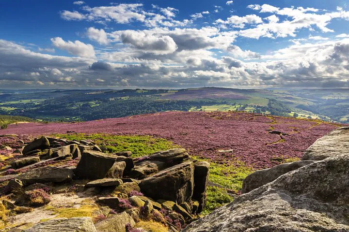 Chatsworth & Peak District Day Tour from Manchester