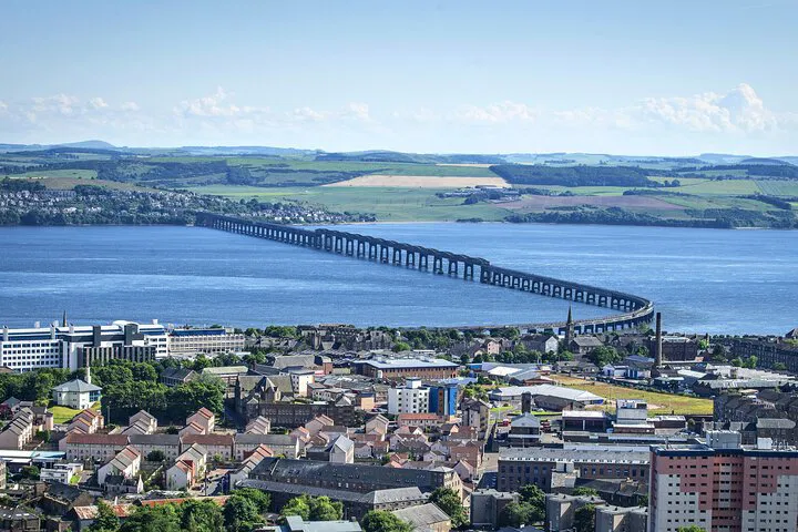 Uncover Scottish History: St Andrews & Dundee Small-Group Tour from Aberdeen