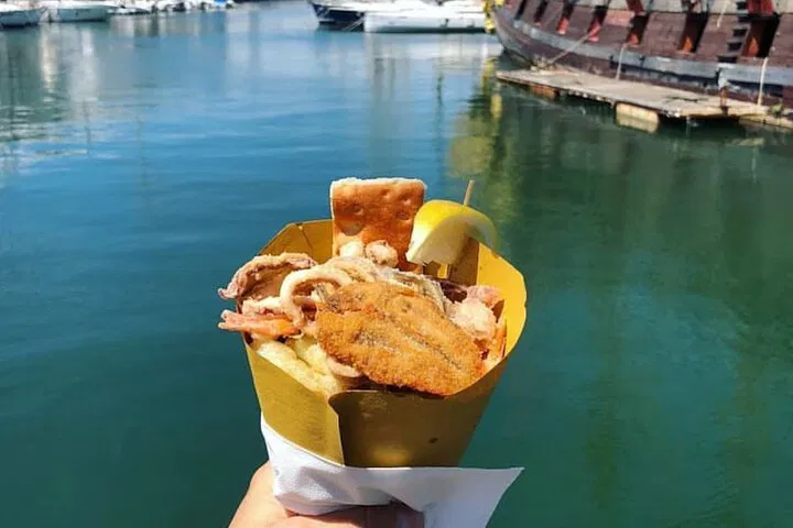 Genoa Food Tour: Wine & Local Cuisine