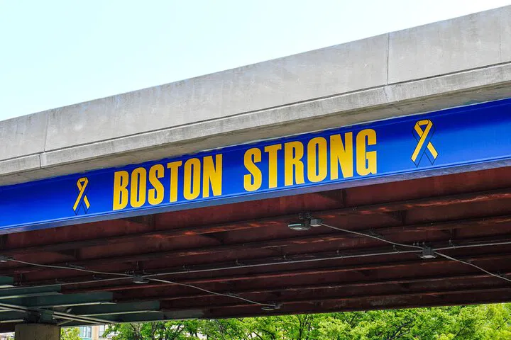Boston Sports History: Walking Tour from Fenway to Finish