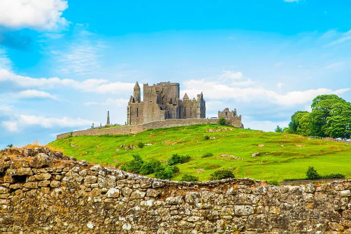 Unveiling Ireland's Gems: A Bespoke Blarney Castle Private Tour from Dublin