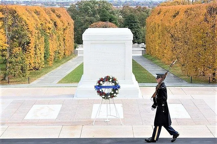 Solemn Footsteps: Reflective Walking Tour of Arlington National Cemetery
