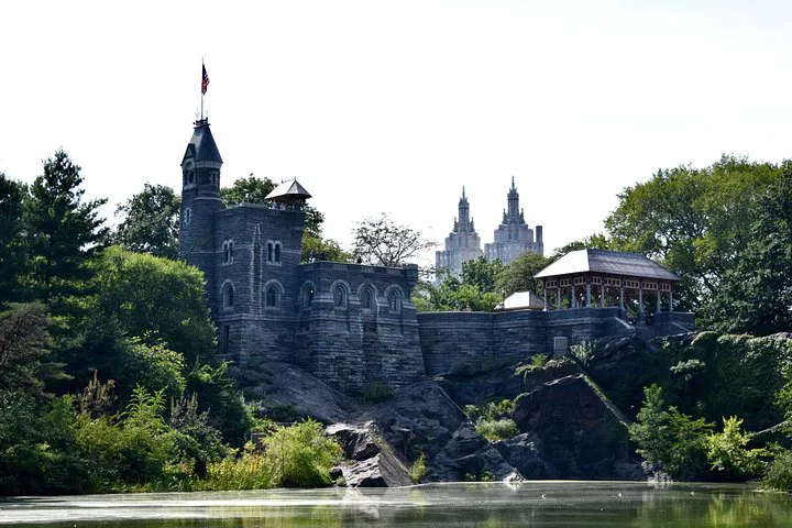 Capture Your NYC Story: Central Park Private Photo & Video Experience