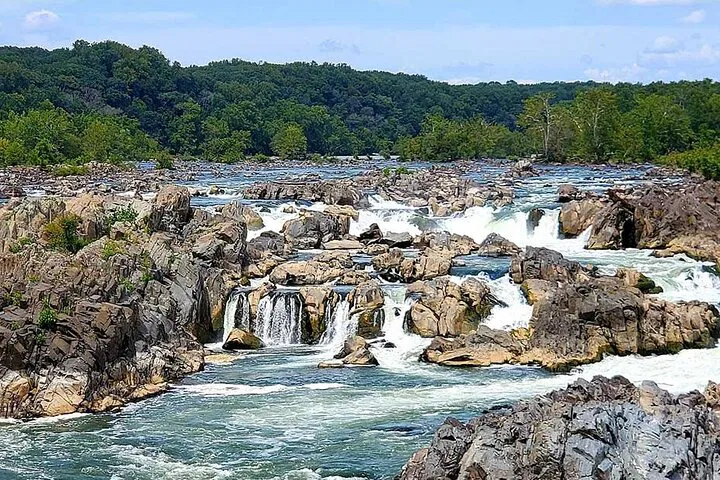 Uncover Great Falls' Hidden Gems: A Self-Guided Audio Hiking Adventure