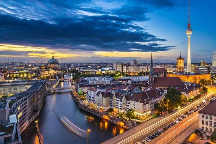 Uncover East Berlin's Secrets: A Personalized Historical Journey