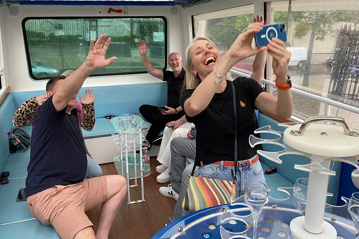 Champagne Dreams: A Unique Double-Decker Bus Tour of Epernay!