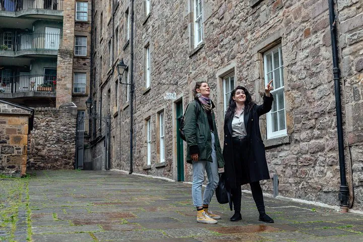 Edinburgh Ghost Tour: Myths, Legends & Hidden Gems