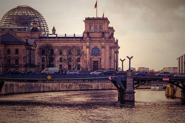Berlin WWII Tour: Hitler's Rise & Fall (Private)