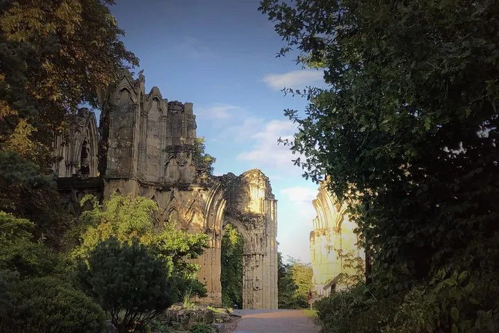 Unlock York's Secrets: An Interactive Treasure Hunt Adventure