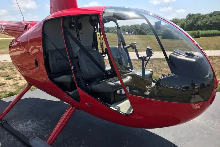 Newport RI Doors-Off Helicopter Tour: 2-Passenger Thrills