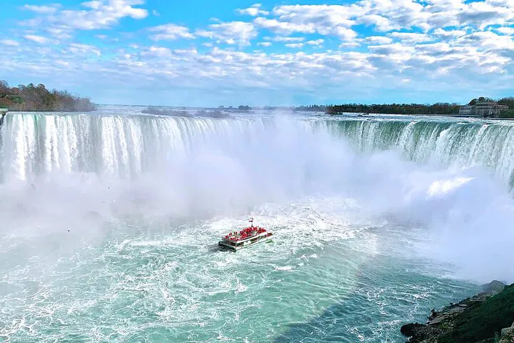 Niagara Falls: Cruise & Walking Tour - Best Views!