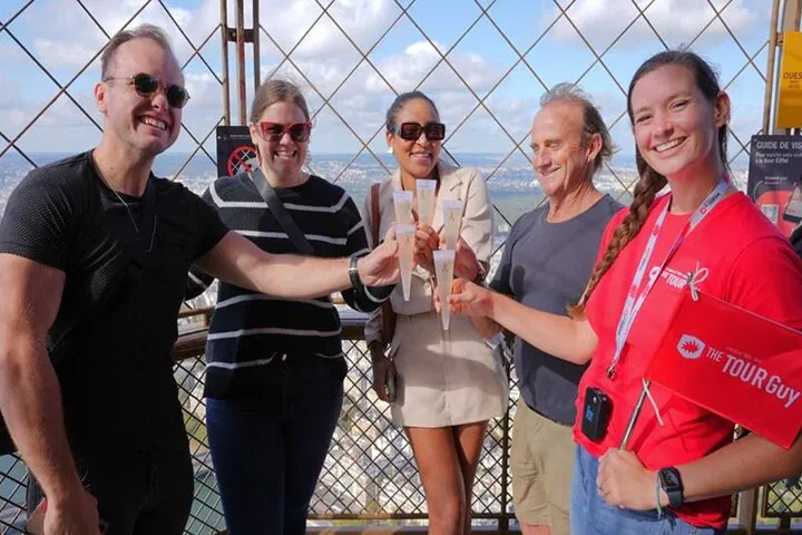 Eiffel Tower Summit Tour: Climb & Elevator Access