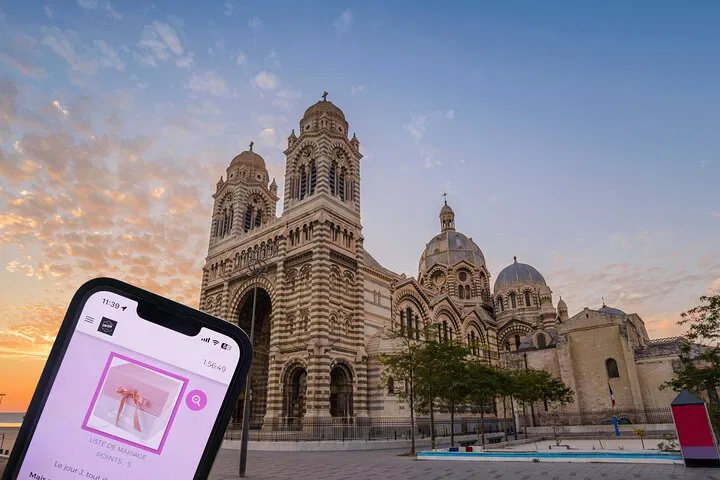 Marseille Wedding Challenge: A Hilarious City Scavenger Hunt!