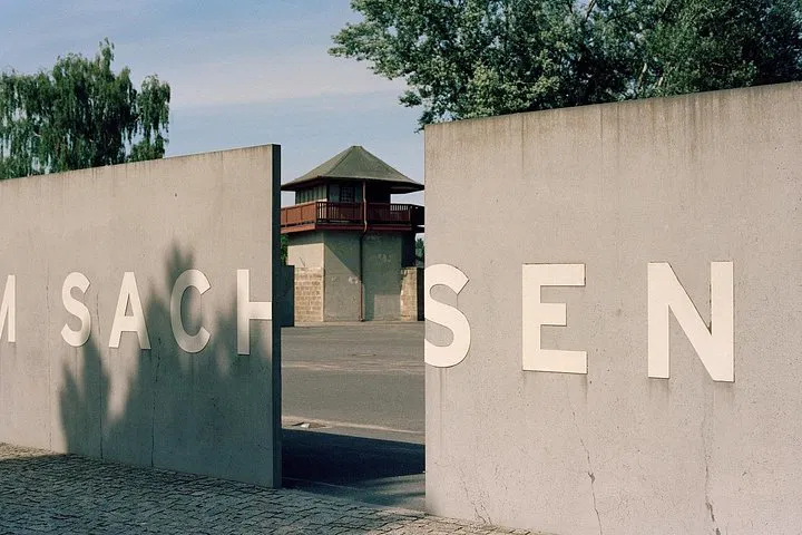 Sachsenhausen Memorial: A Deep Dive into Nazi History (Italian Tour)