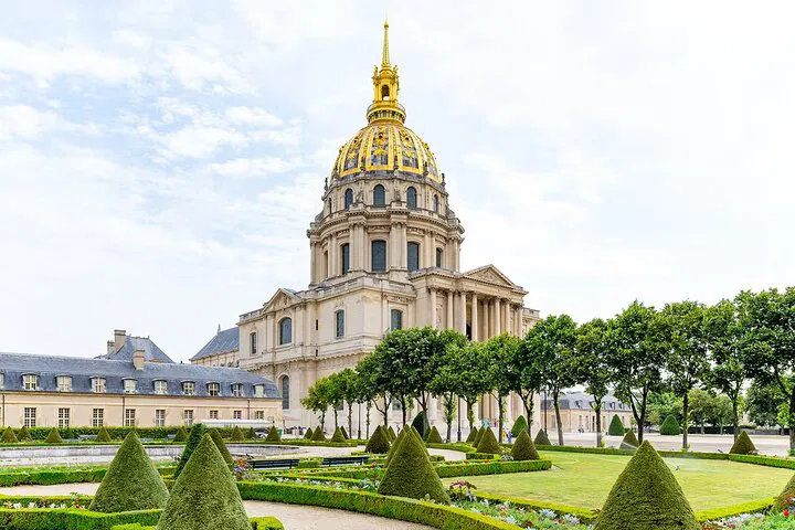 Skip the Line: Napoleon's Tomb & Army Museum