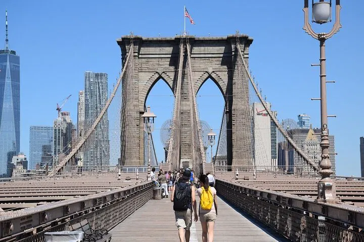 NYC's Iconic Trio: Brooklyn Bridge, Statue of Liberty & Manhattan Immersion