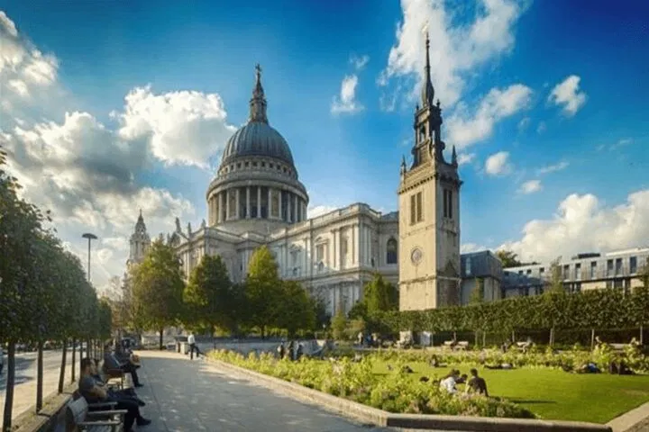 London Taxi Tour & St Paul's Cathedral Entry